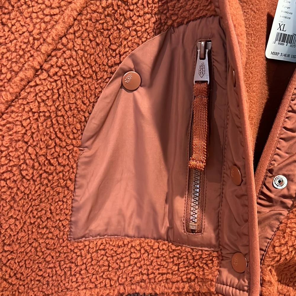 LAST ONE!! Free People Movement Hit The Slopes Fleece Jacket - Picture 5 of 11